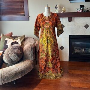 Vtg Thai caftan dashiki dress
